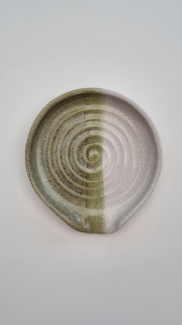 Spoon Holder in Green and White