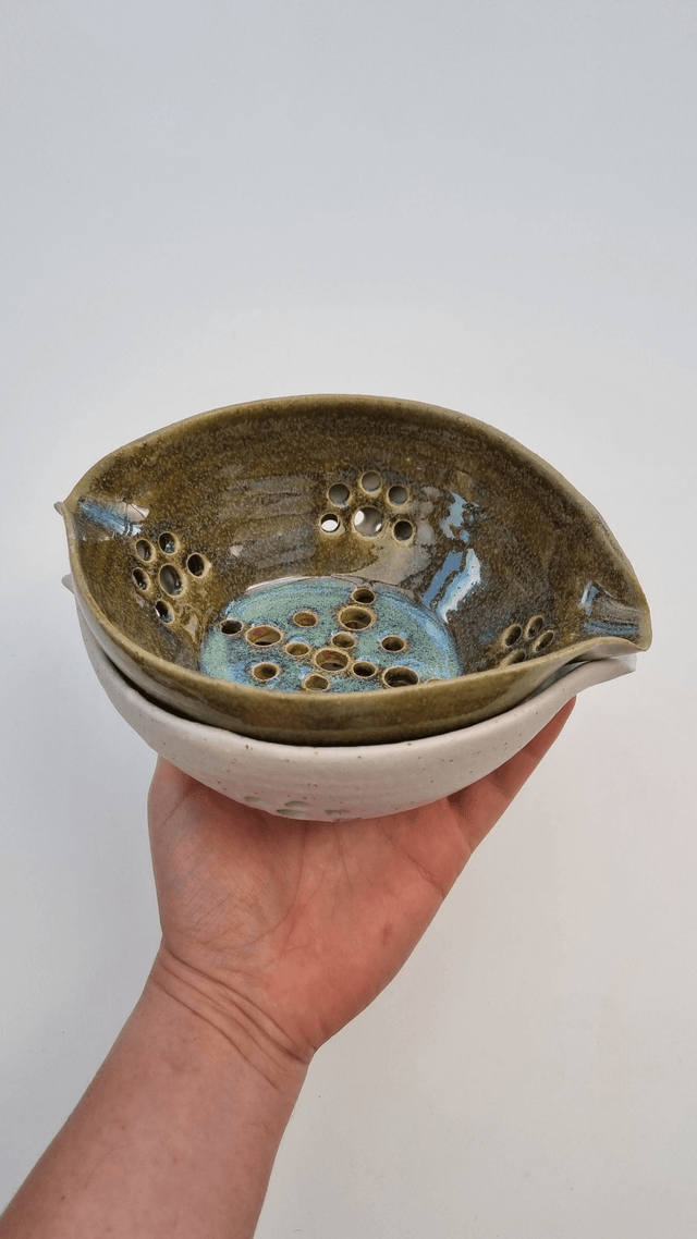 Berry Bowl in Green