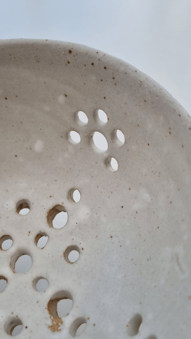 Berry Bowl in White